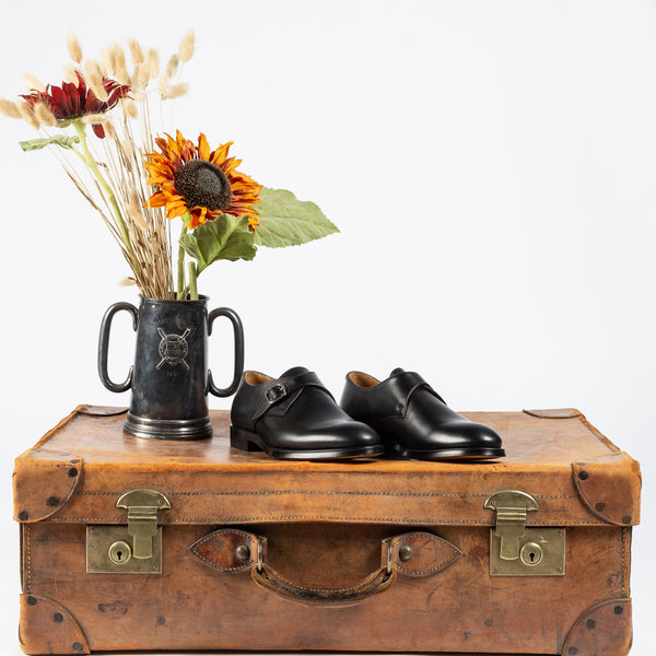 Black Leather Single Buckle Dress Shoe