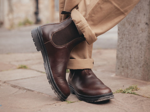 Goral Baslow Dark Brown Horween Leather (detail)