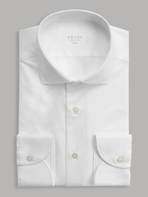 White Xacus 11460 Active Stretch Dress Shirt front view on model