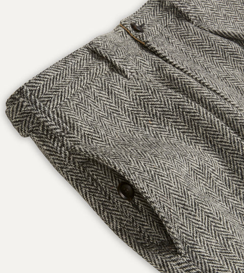 Drake's Harris Tweed One Pleat Games Trousers — detail waistband
