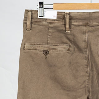 AG Kullen Sulfur Industrial Taupe Slim Trouser 6