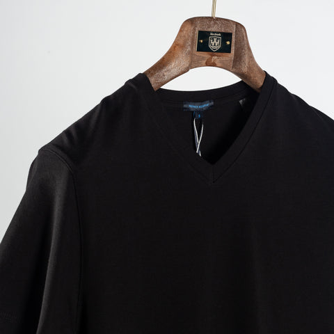 Black PYA Iconic V-neck T-Shirt - Wool, Cotton, Pima Cotton, Slim Fit, Made In Peru - Detail View