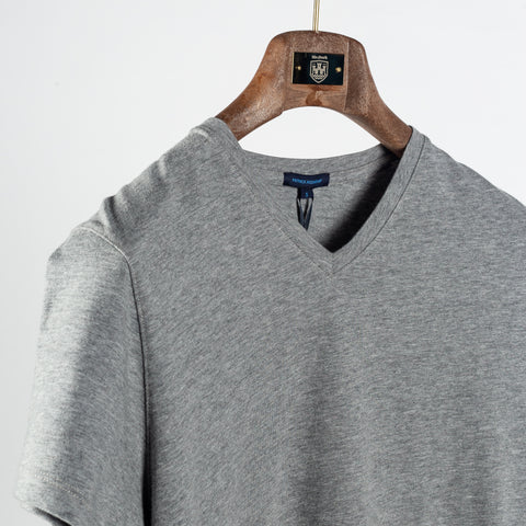 Grey PYA Iconic V-neck T-Shirt - Cotton, Pima Cotton, Peruvian Pima, Slim Fit, Knit, Made In Peru - Detail View