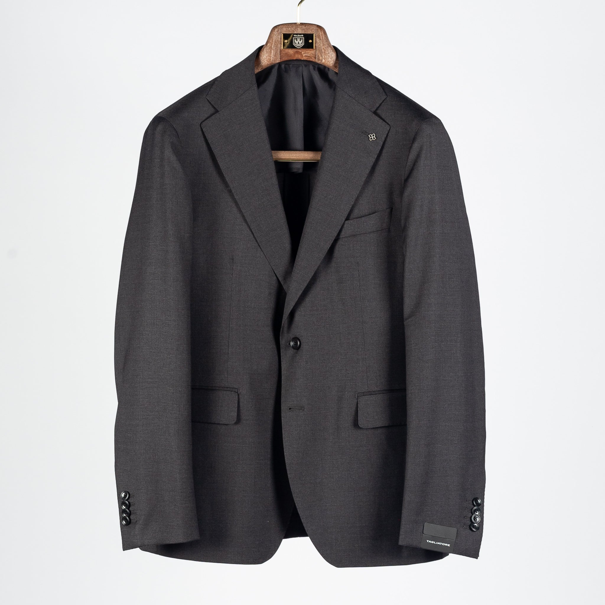 Tagliatore Canada | Luxury Italian Tailoring at Mr. Derk – Mr.Derk