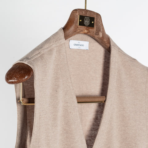Gran Sasso Tan Cotton 5 Button Vest - White, Cotton, Made In Italy - Detail View