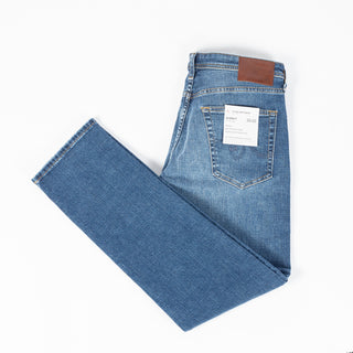 AG Everett Slim Straight Grove Denim 9