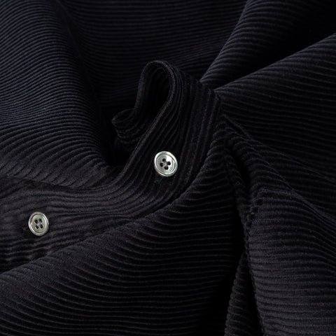 Portuguese Flannel Black Lobo — fabric detail