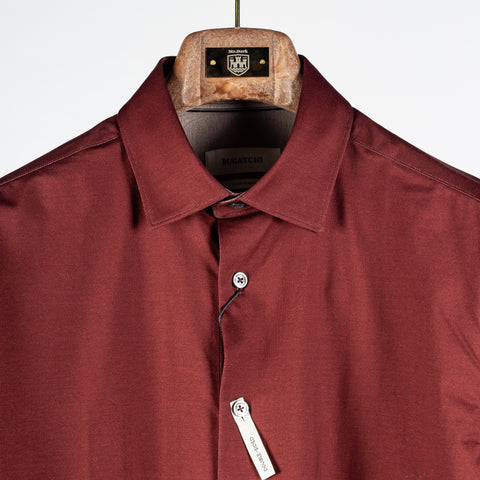 Bugatchi Burgundy Stretch Shirt, styled detail
