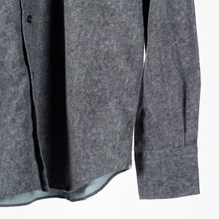Xacus Charcoal 31522 Dress Shirt, placket, cuff and hem detail