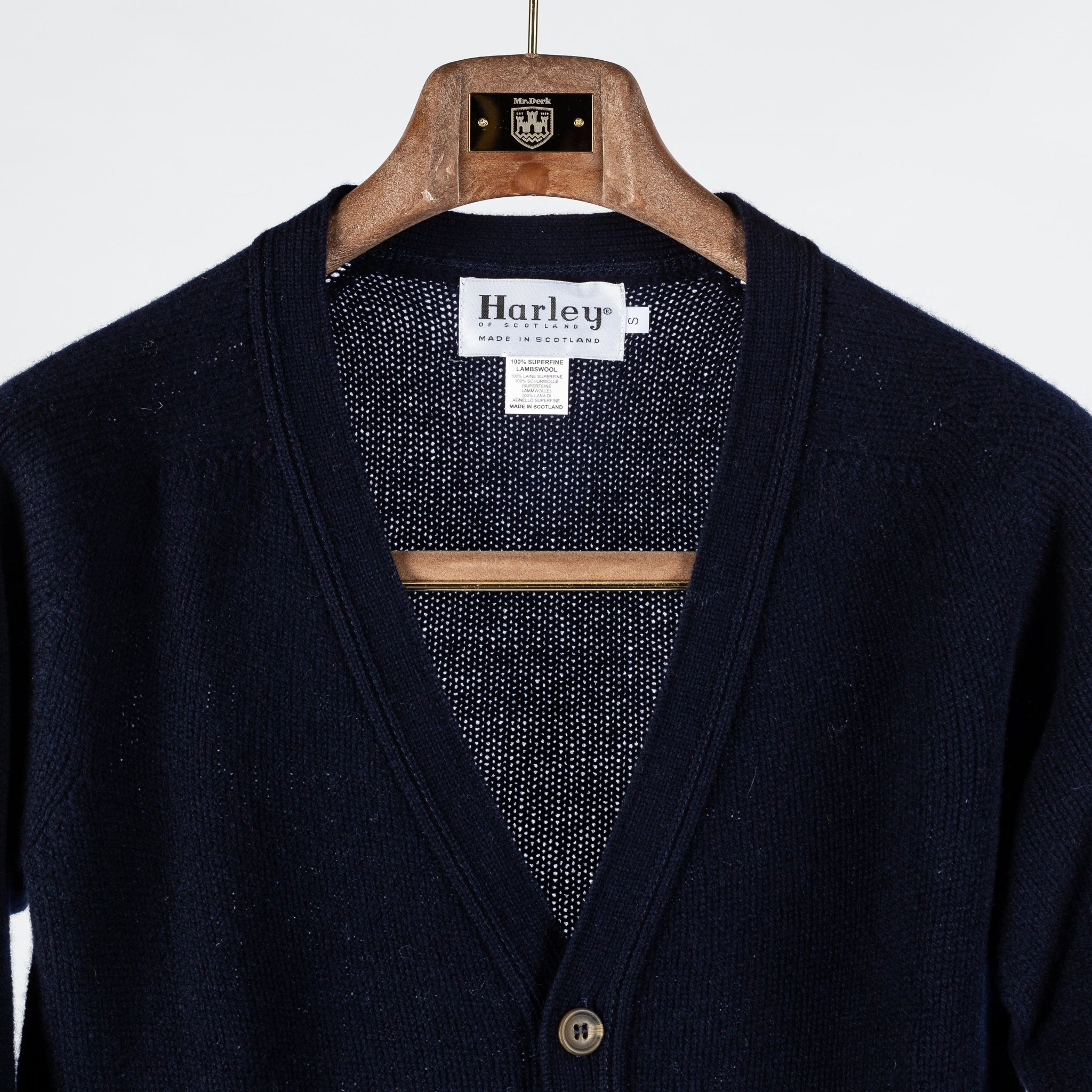 新品♡定価6.3万　マディソンブルー RIB CREWNECK CARDIGAN Damson Madder Tabitha Wool Reversible Cardigan Sweater | Anthropologie