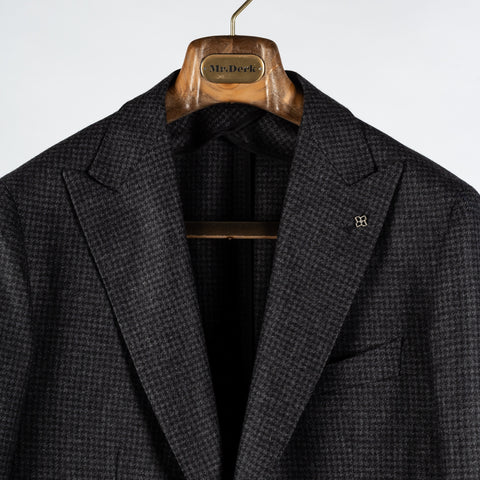 Tagliatore Charcoal Houndstooth Peak Lapel Blazer 6