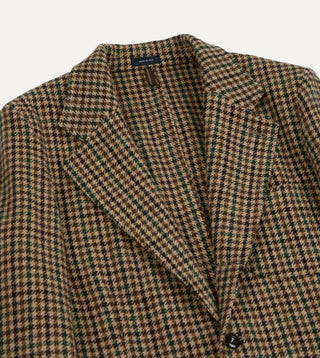 Notch lapel and collar of Drake's Brown and Green Houndstooth Tweed Games Blazer with the Made in Italy label at the back neck.