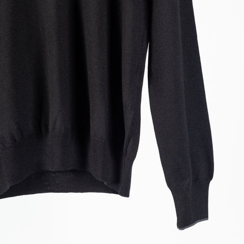 Gran Sasso Black Virgin Wool Mock-Neck Quarter-Zip Pullover (back view)
