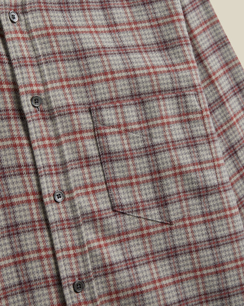 Portuguese Flannel Cedar in Grey/Bordeaux (side profile)