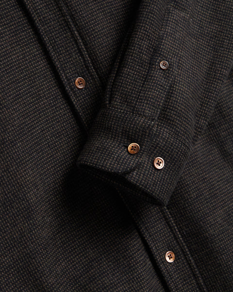 Portuguese Flannel Sounds in Brown (side profile)