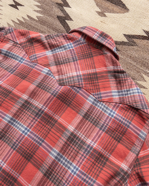 Western yoke and back of the Cactus Flower Plaid flannel shirt